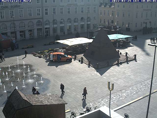 Karlsruhe City Center, Marktplatz with Pyramide